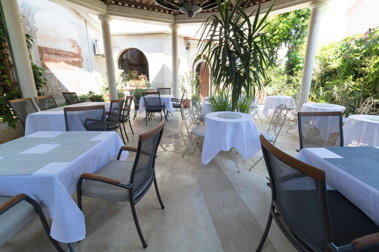 Guest House Palma Medulin Extérieur photo