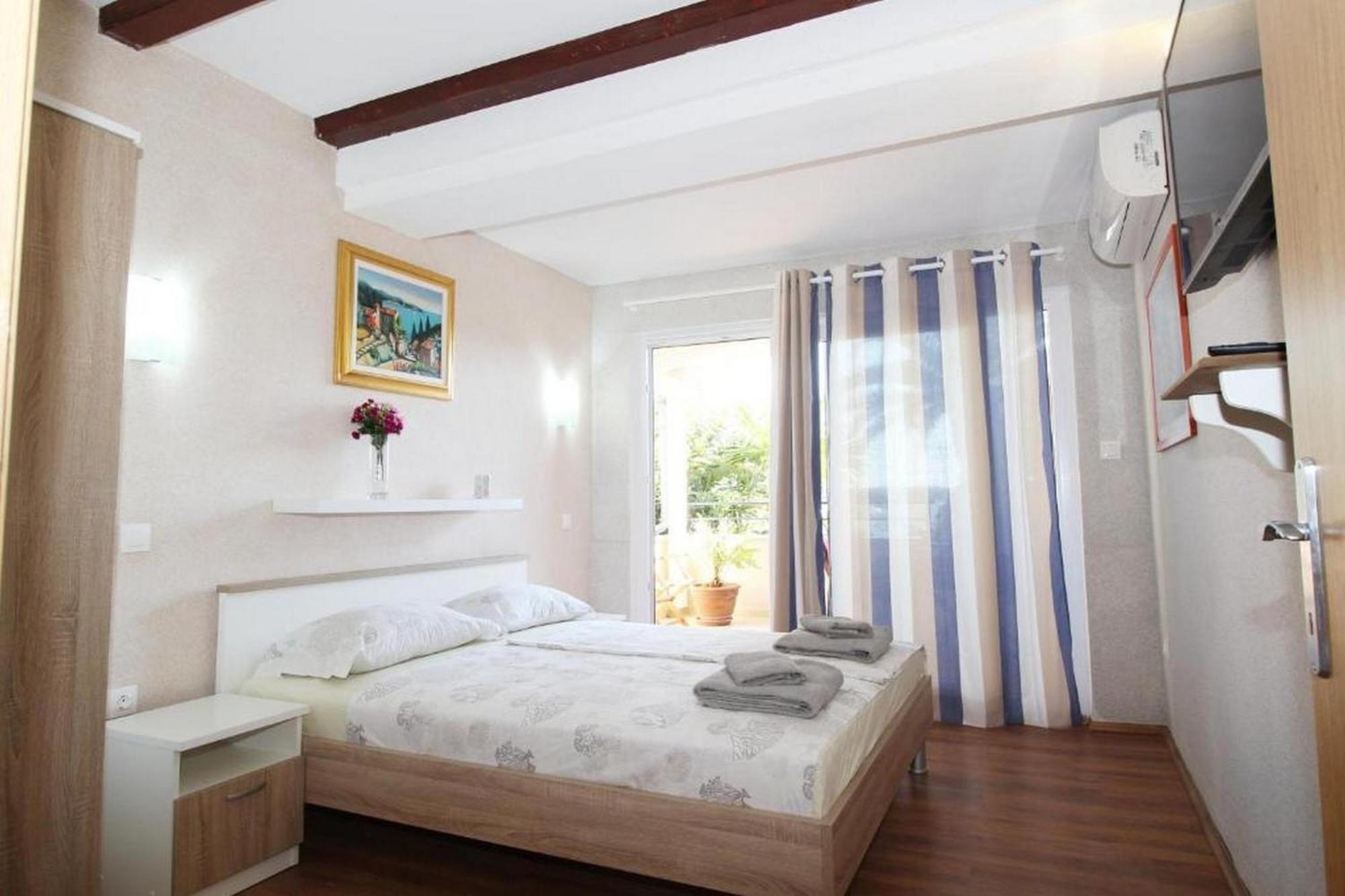 Guest House Palma Medulin Extérieur photo