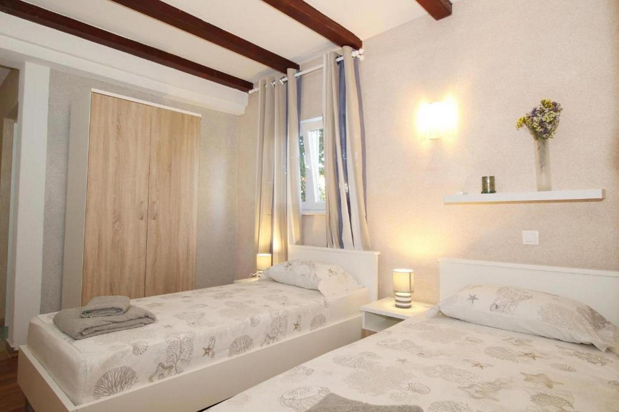 Guest House Palma Medulin Extérieur photo