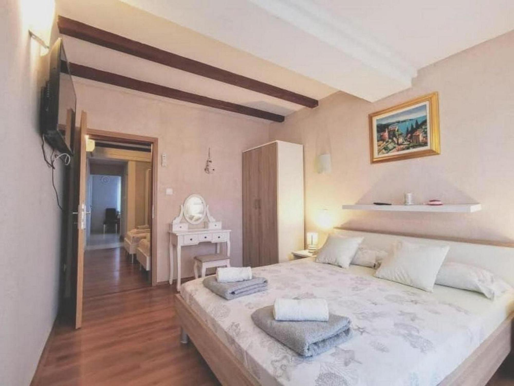 Guest House Palma Medulin Extérieur photo