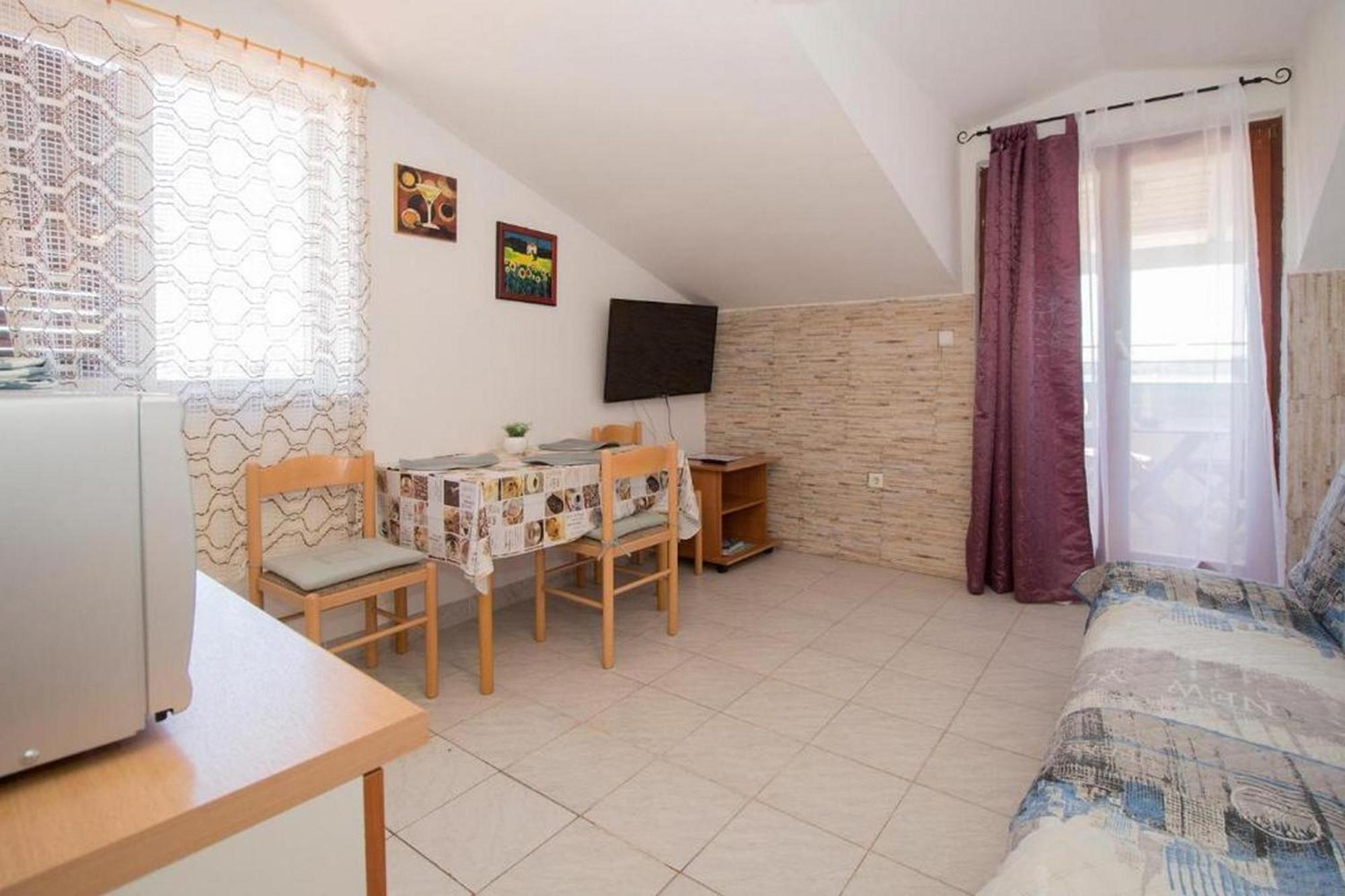 Guest House Palma Medulin Extérieur photo