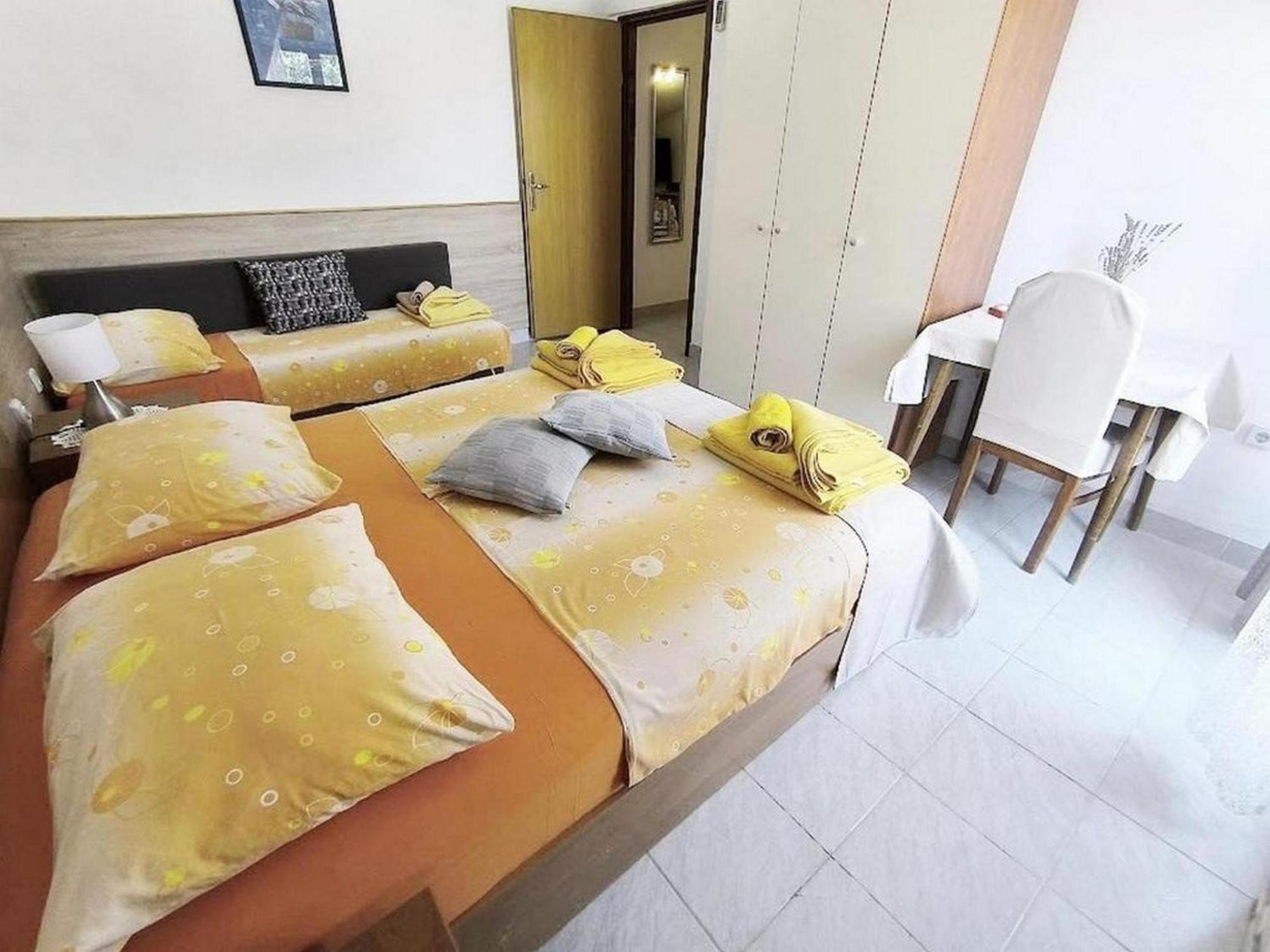 Guest House Palma Medulin Extérieur photo