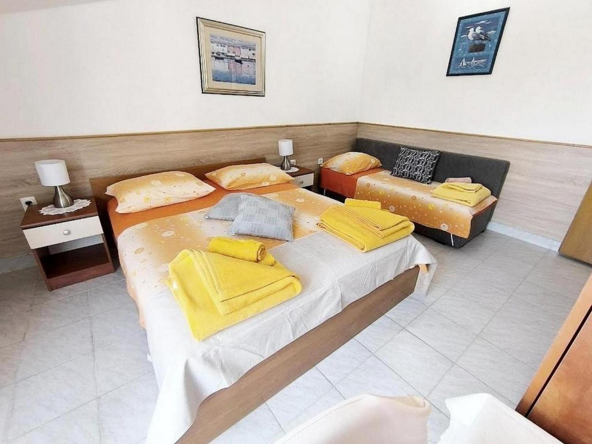 Guest House Palma Medulin Extérieur photo